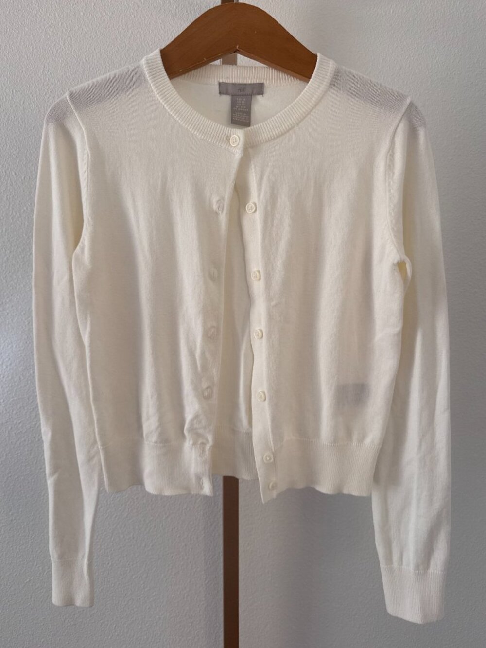 H&M Cream Fine Knit Button Front Cardigan XS NWOT